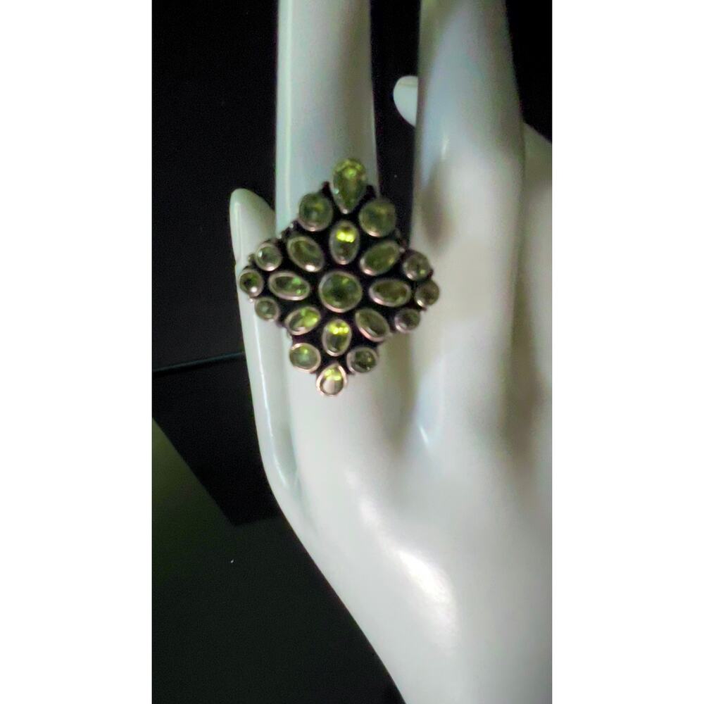 Vintage Artisan Large Natural Peridot Shield Sterling Silver Ring - Picture 2 of 14